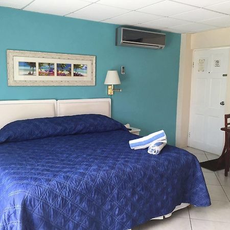 רוקלי Southern Surf Beach Apartments מראה חיצוני תמונה