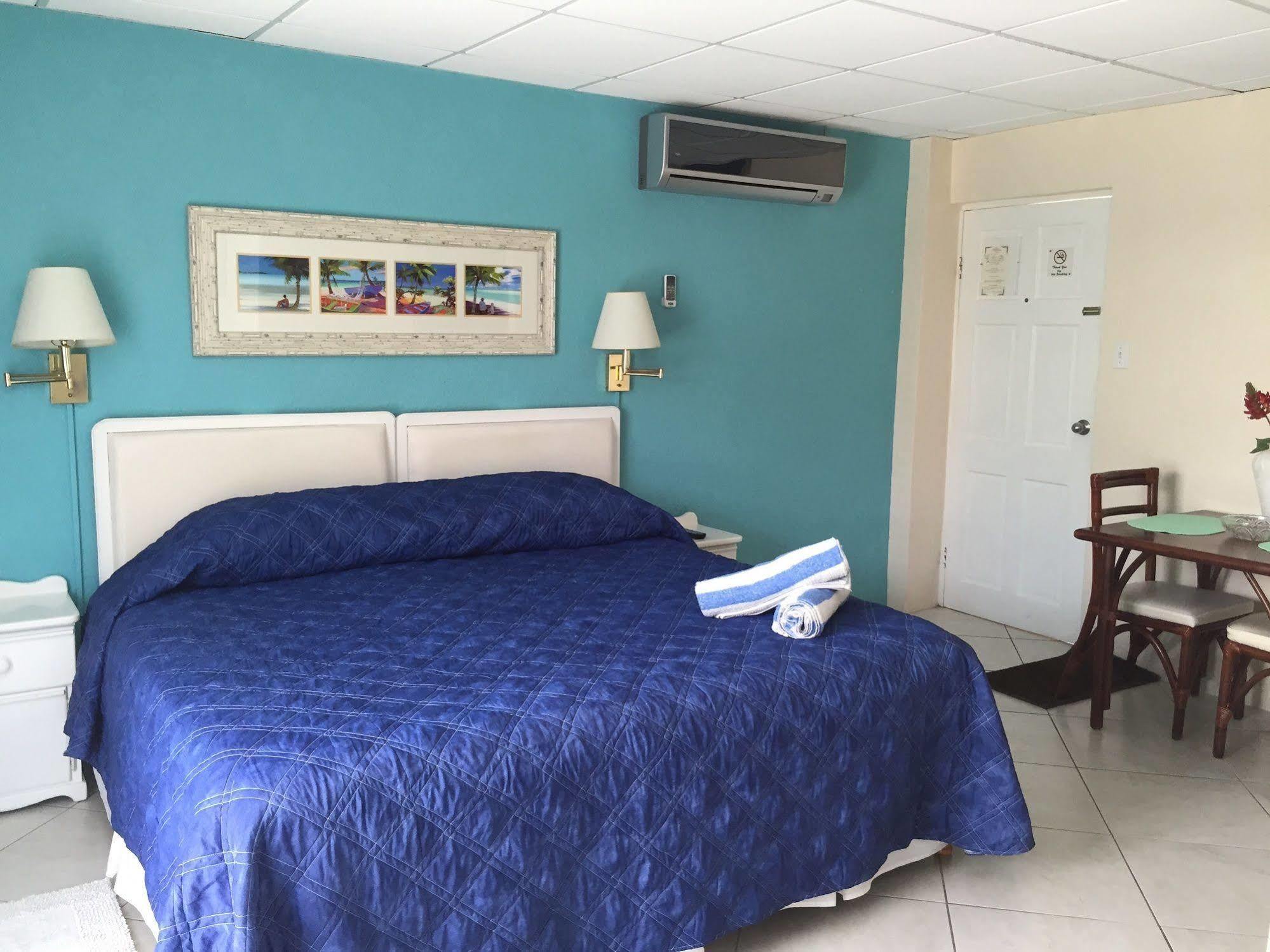 רוקלי Southern Surf Beach Apartments מראה חיצוני תמונה