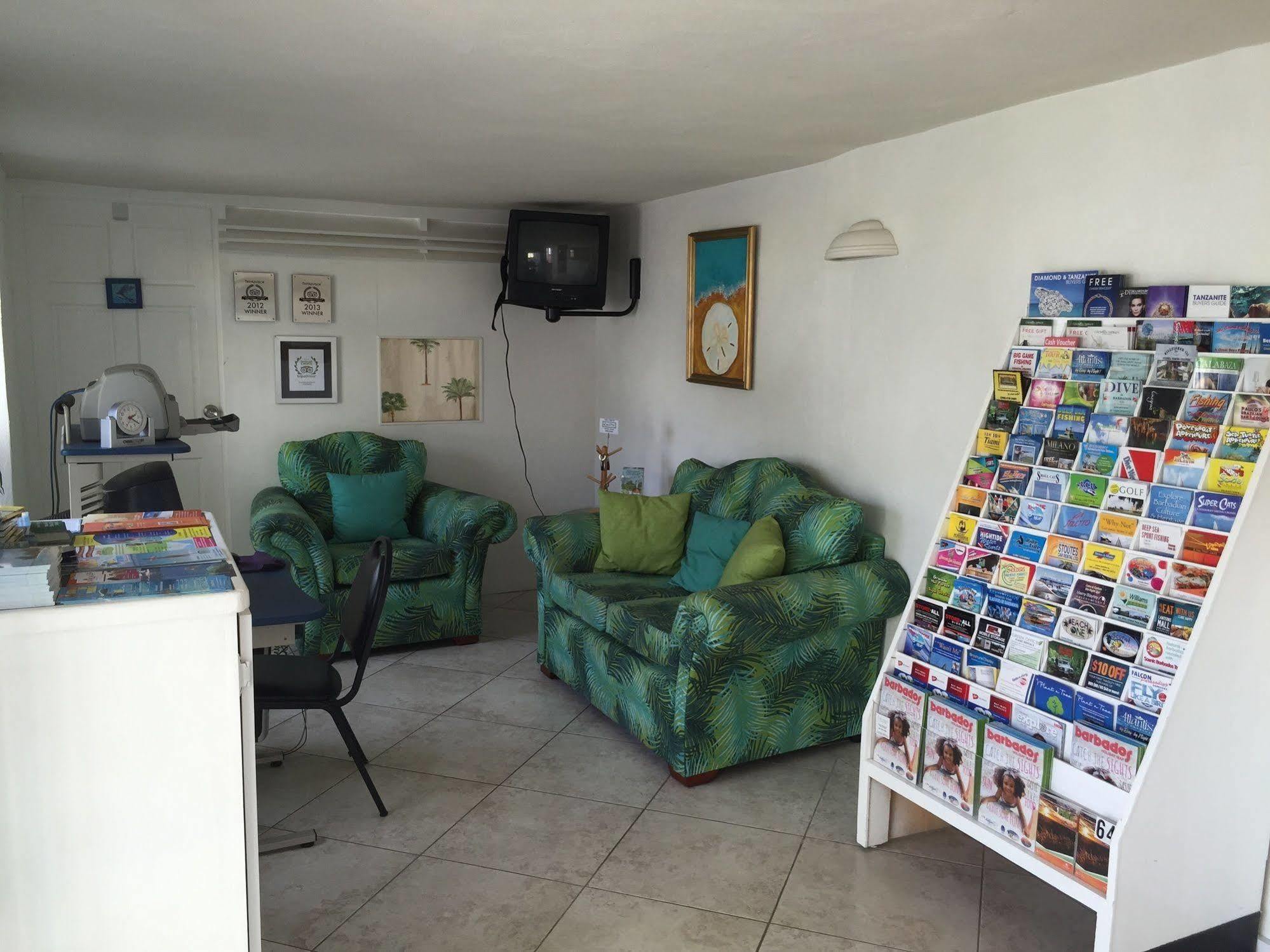 רוקלי Southern Surf Beach Apartments מראה חיצוני תמונה